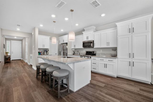 3113 Vaughn Way, Roseville, CA 95747
