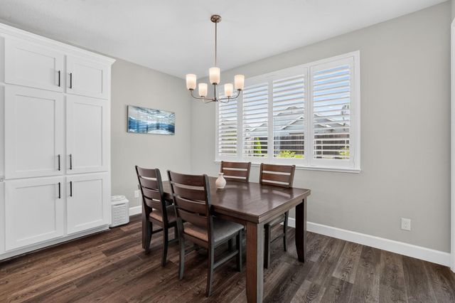 3113 Vaughn Way, Roseville, CA 95747