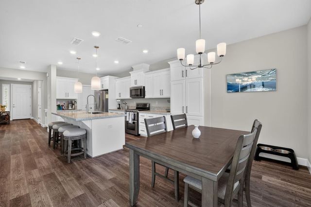 3113 Vaughn Way, Roseville, CA 95747