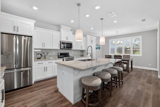 3113 Vaughn Way, Roseville, CA 95747