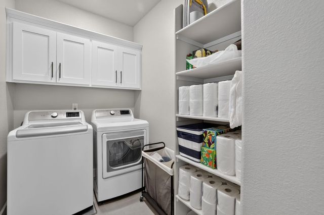 3113 Vaughn Way, Roseville, CA 95747