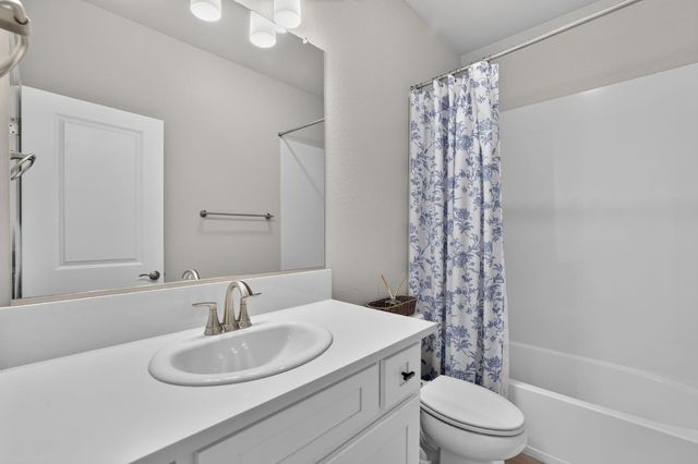 3113 Vaughn Way, Roseville, CA 95747