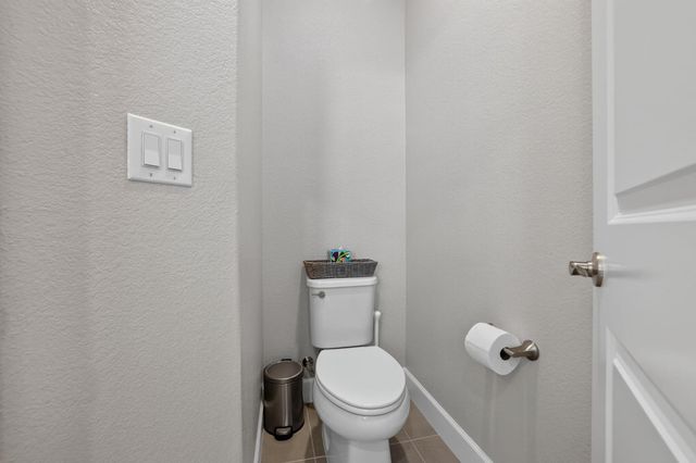 3113 Vaughn Way, Roseville, CA 95747
