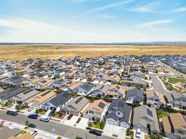 3113 Vaughn Way, Roseville, CA 95747