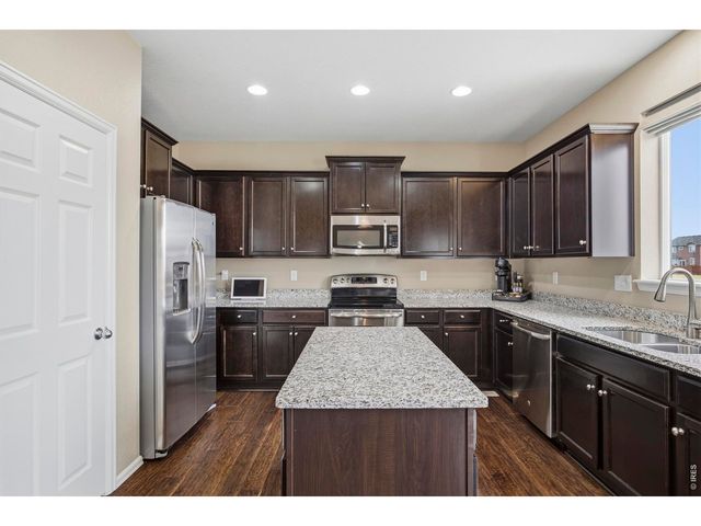 851 Ridge Runner Dr, Fort Collins, CO 80524