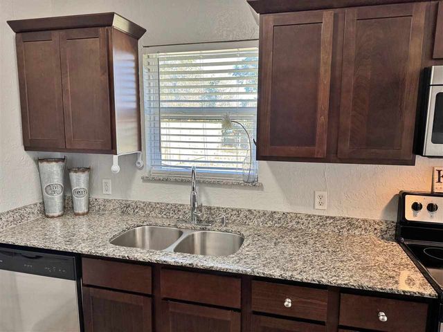 152 SW 69th ST, Lawton, OK 73505