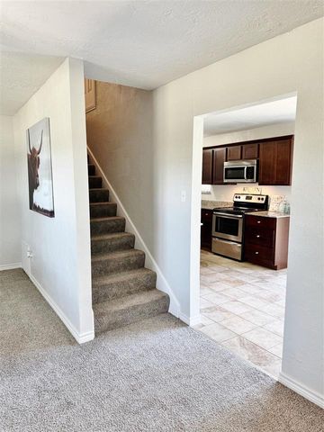 152 SW 69th ST, Lawton, OK 73505