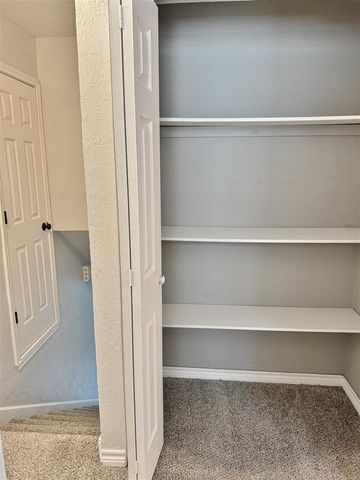 152 SW 69th ST, Lawton, OK 73505