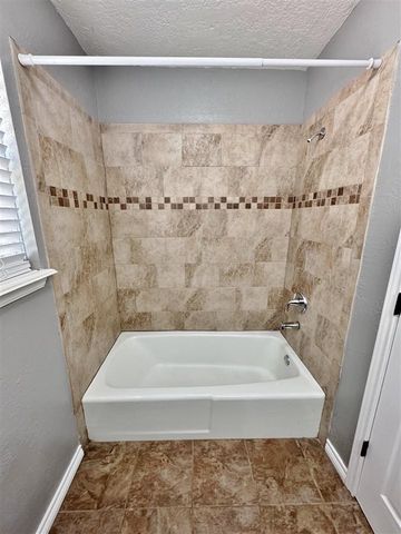 152 SW 69th ST, Lawton, OK 73505