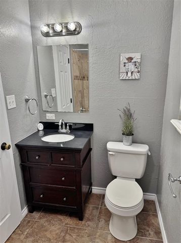 152 SW 69th ST, Lawton, OK 73505