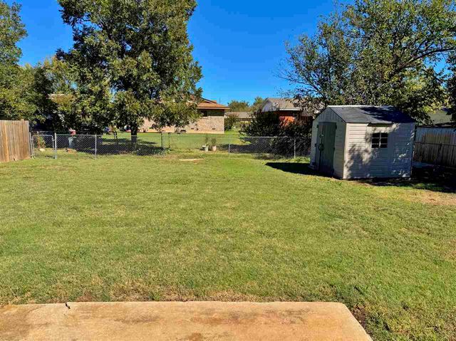 152 SW 69th ST, Lawton, OK 73505