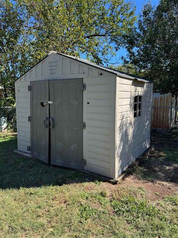 152 SW 69th ST, Lawton, OK 73505