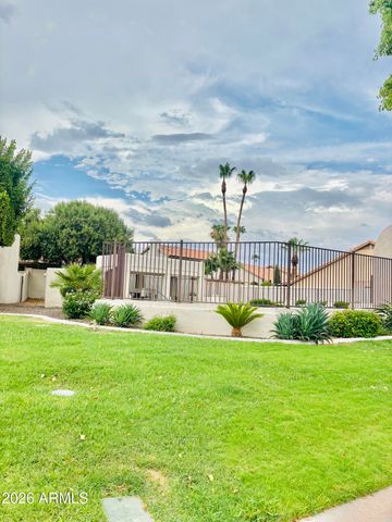 8826 E PALM RIDGE Drive, Scottsdale, AZ 85260