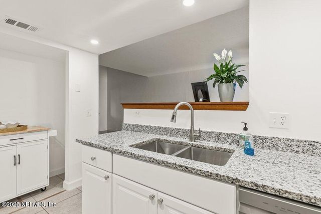 2885 SAND CASTLE Lane, Jacksonville, FL 32233