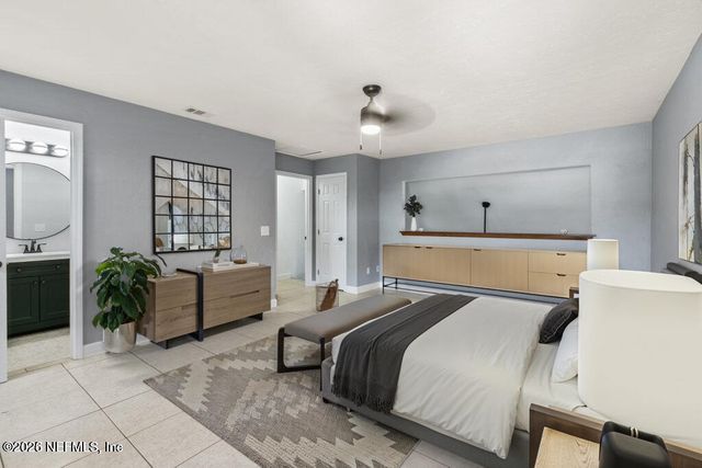 2885 SAND CASTLE Lane, Jacksonville, FL 32233