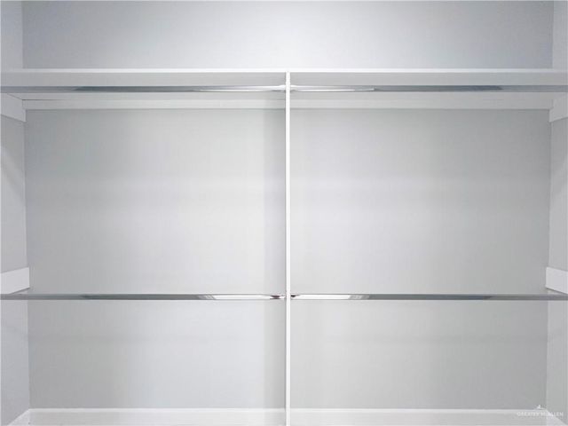 913 N Woodson Avenue 2, Edinburg, TX 78541