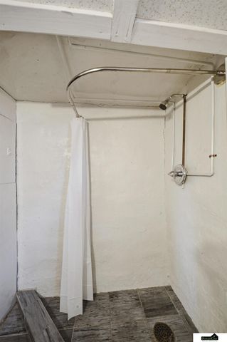 2000 S 27th Street, Lincoln, NE 68502