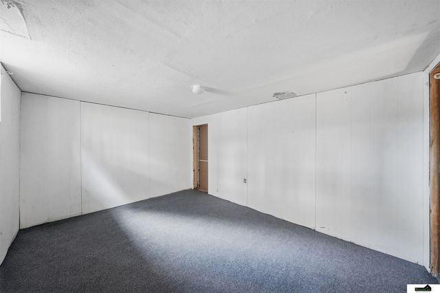 2000 S 27th Street, Lincoln, NE 68502