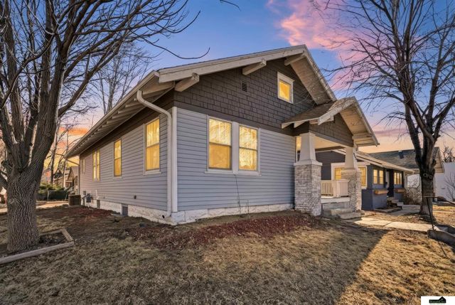2000 S 27th Street, Lincoln, NE 68502