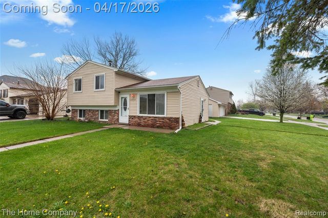 23410 Kenmore Avenue, Flat Rock, MI 48134