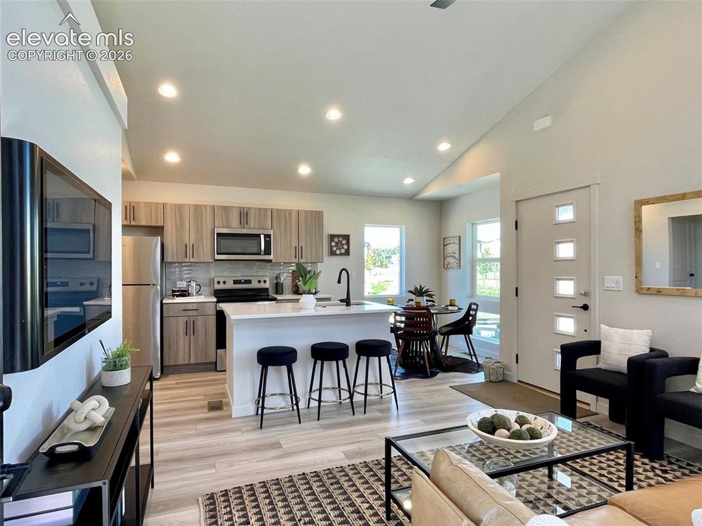 6360 Seasons Bay Drive, Colorado Springs, CO 80922 — photo 3
