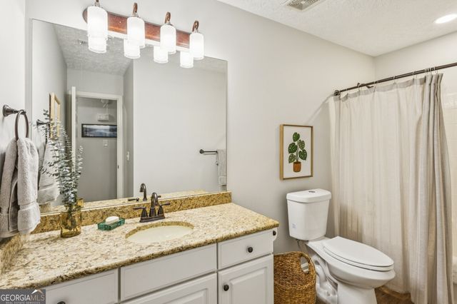 2158 Marne Glen NW, Kennesaw, GA 30152