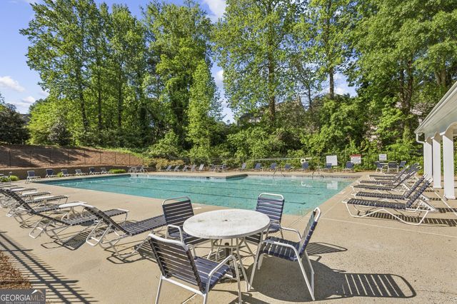 2158 Marne Glen NW, Kennesaw, GA 30152