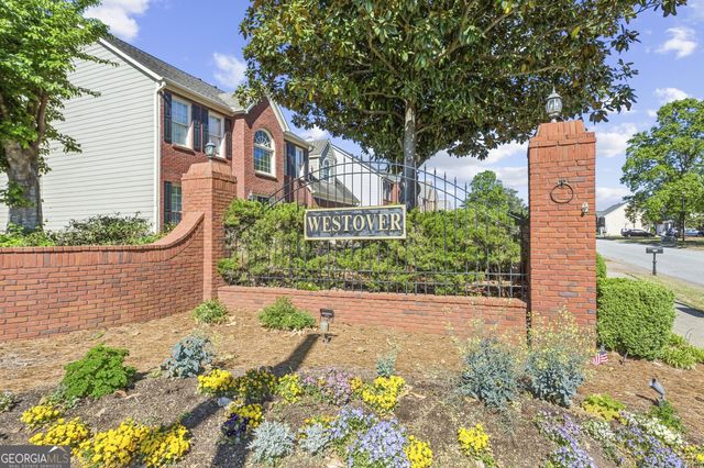 2158 Marne Glen NW, Kennesaw, GA 30152