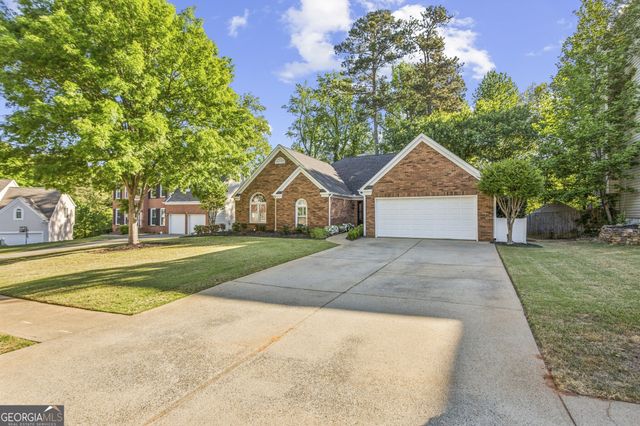 2158 Marne Glen NW, Kennesaw, GA 30152