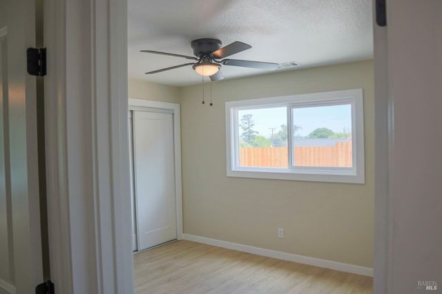 5 Alta Loma Dr, American Canyon, CA 94503