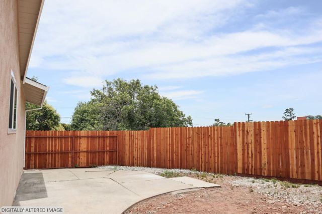 5 Alta Loma Dr, American Canyon, CA 94503