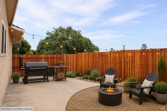 5 Alta Loma Dr, American Canyon, CA 94503