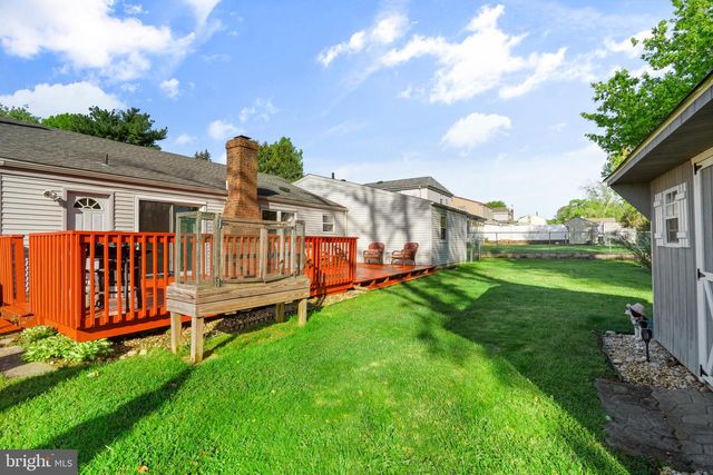 1839 HOLLANDALE DR, Bensalem, PA 19020