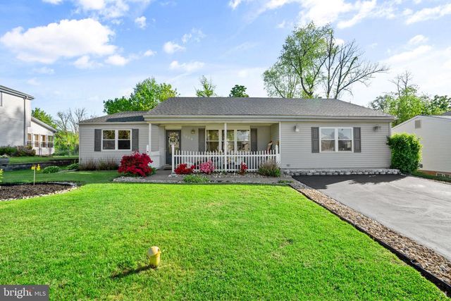 1839 HOLLANDALE DR, Bensalem, PA 19020