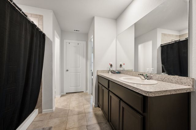 10446 Fort Clark Trail, Crowley, TX 76036