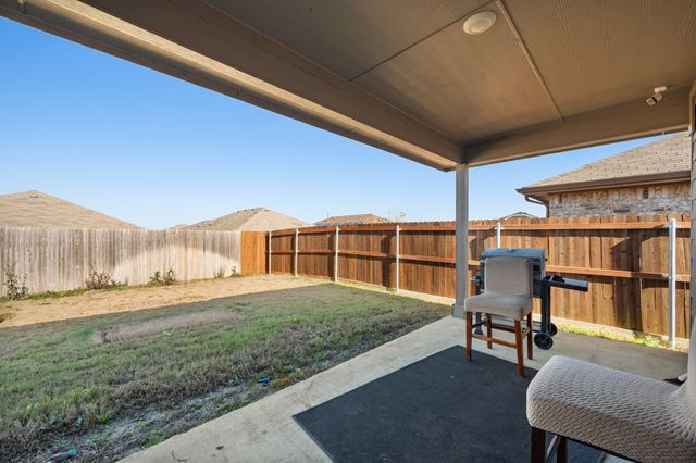 10446 Fort Clark Trail, Crowley, TX 76036