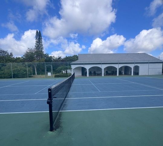 201 Del Rio Boulevard, Boca Raton, FL 33432
