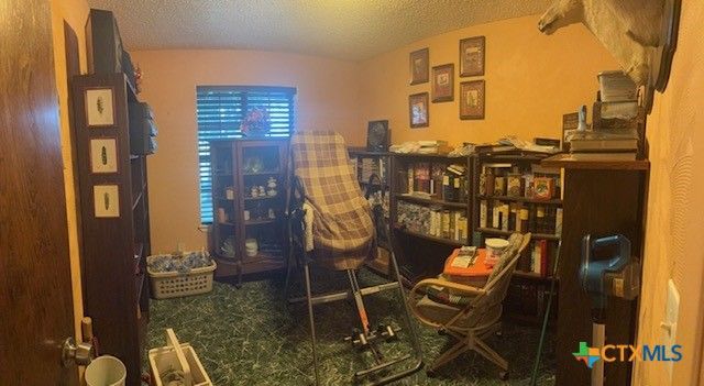 910 E Avenue I, Lampasas, TX 76550