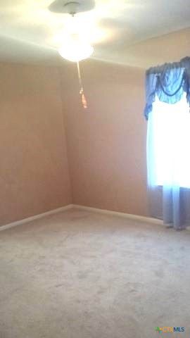 910 E Avenue I, Lampasas, TX 76550