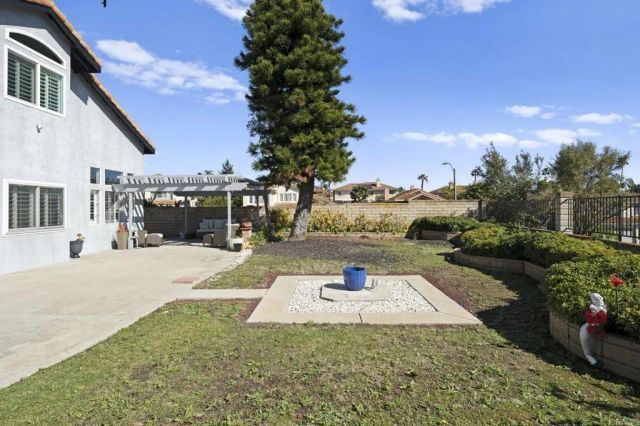1359 Corte Alveo, Oceanside, CA 92057