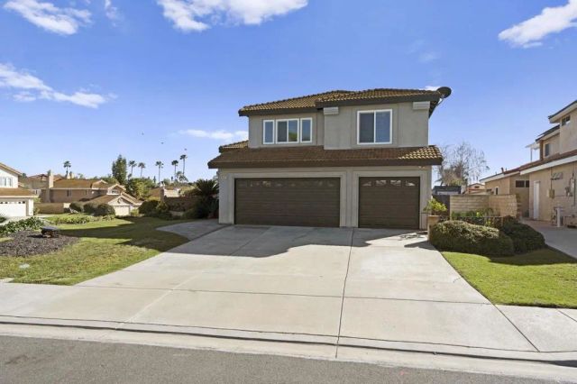 1359 Corte Alveo, Oceanside, CA 92057