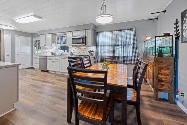 1219 10th Avenue NE, Brainerd, MN 56401