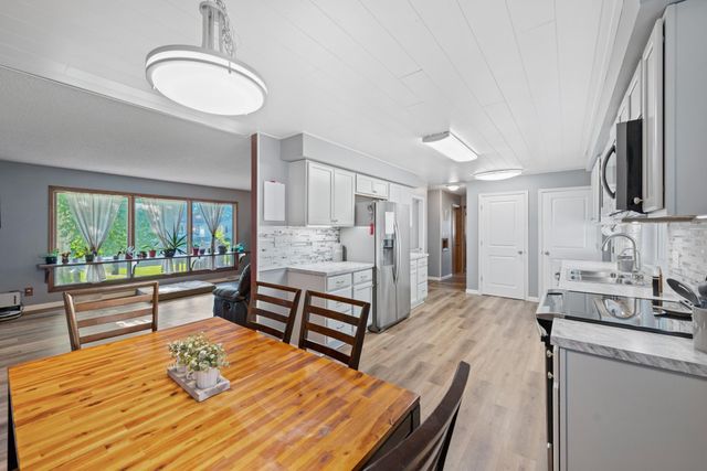 1219 10th Avenue NE, Brainerd, MN 56401