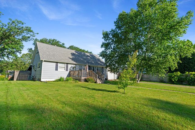 1219 10th Avenue NE, Brainerd, MN 56401