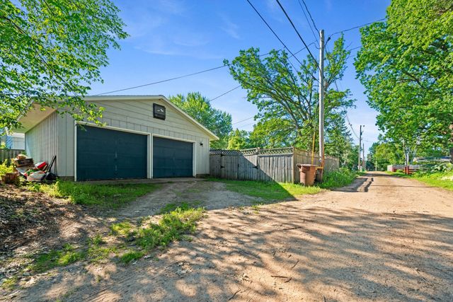 1219 10th Avenue NE, Brainerd, MN 56401