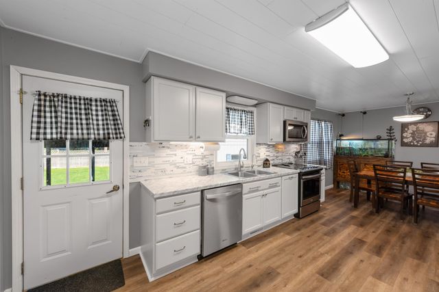 1219 10th Avenue NE, Brainerd, MN 56401