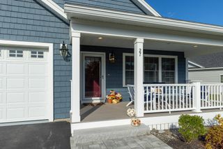 27 MULBERRY Lane, Epping, NH 03042