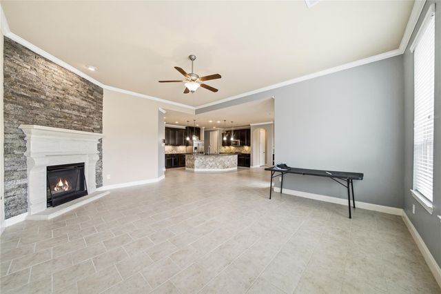 5303 Mesquite Willow Lane, Rosharon, TX 77583