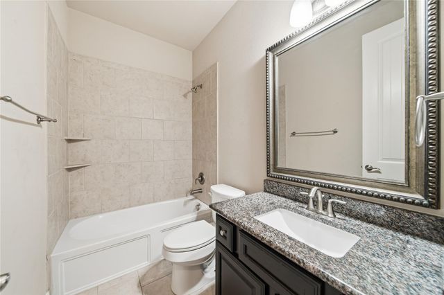 5303 Mesquite Willow Lane, Rosharon, TX 77583