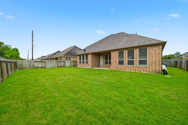5303 Mesquite Willow Lane, Rosharon, TX 77583